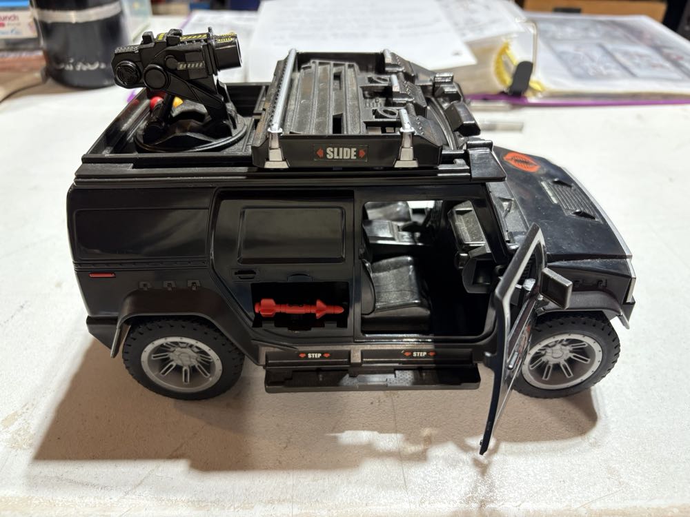 Steel Crusher A.P.V. - Hasbro - G.I. Joe (The Rise Of Cobra) action figure collectible [Barcode 653569401742] - Main Image 3