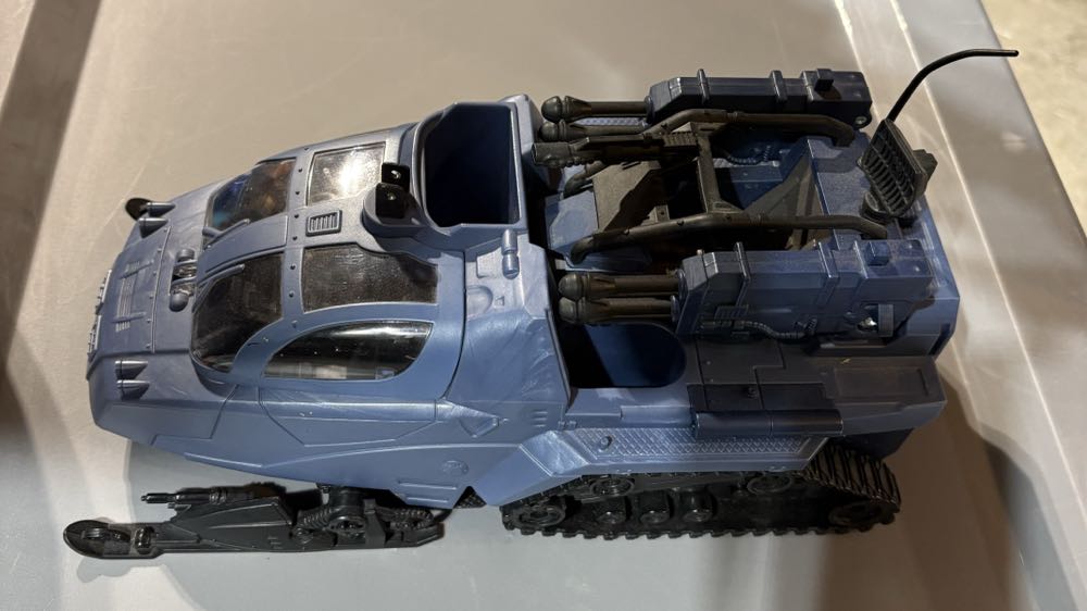 Ice Dagger - Hasbro - G.I. Joe (G I Joe: Thr Rise Of Cobra) action figure collectible [Barcode 653569408567] - Main Image 4