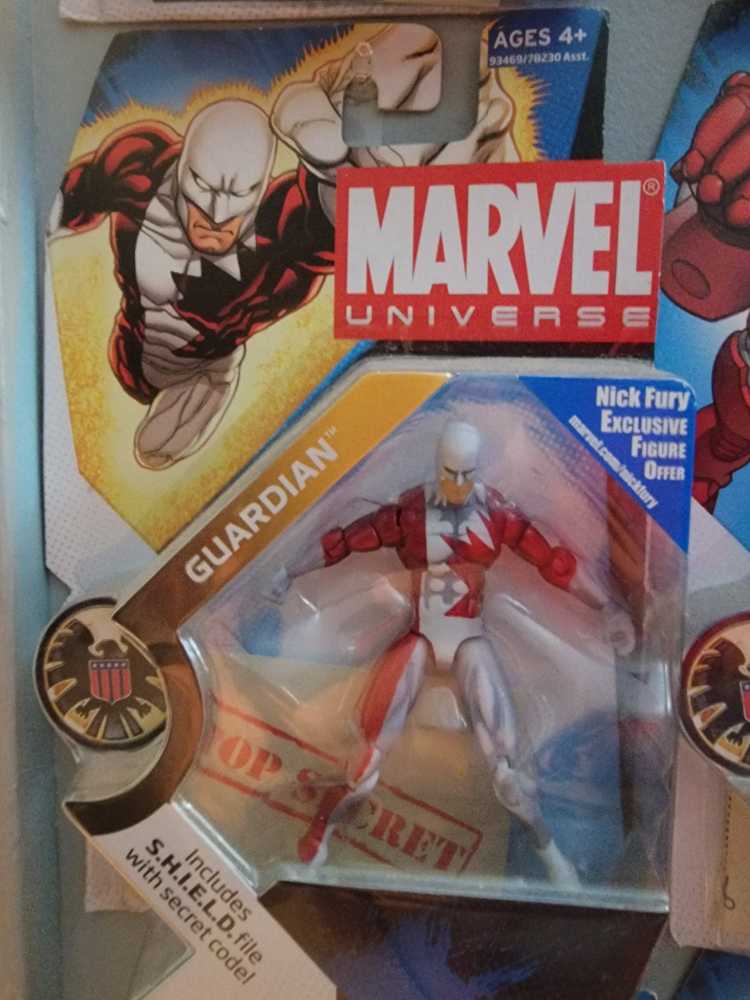 Guardian - Hasbro (Marvel Universe) action figure collectible [Barcode 653569440284] - Main Image 3