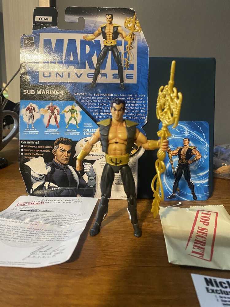 Sub Mariner - Hasbro (Marvel Universe) action figure collectible [Barcode 653569440338] - Main Image 3