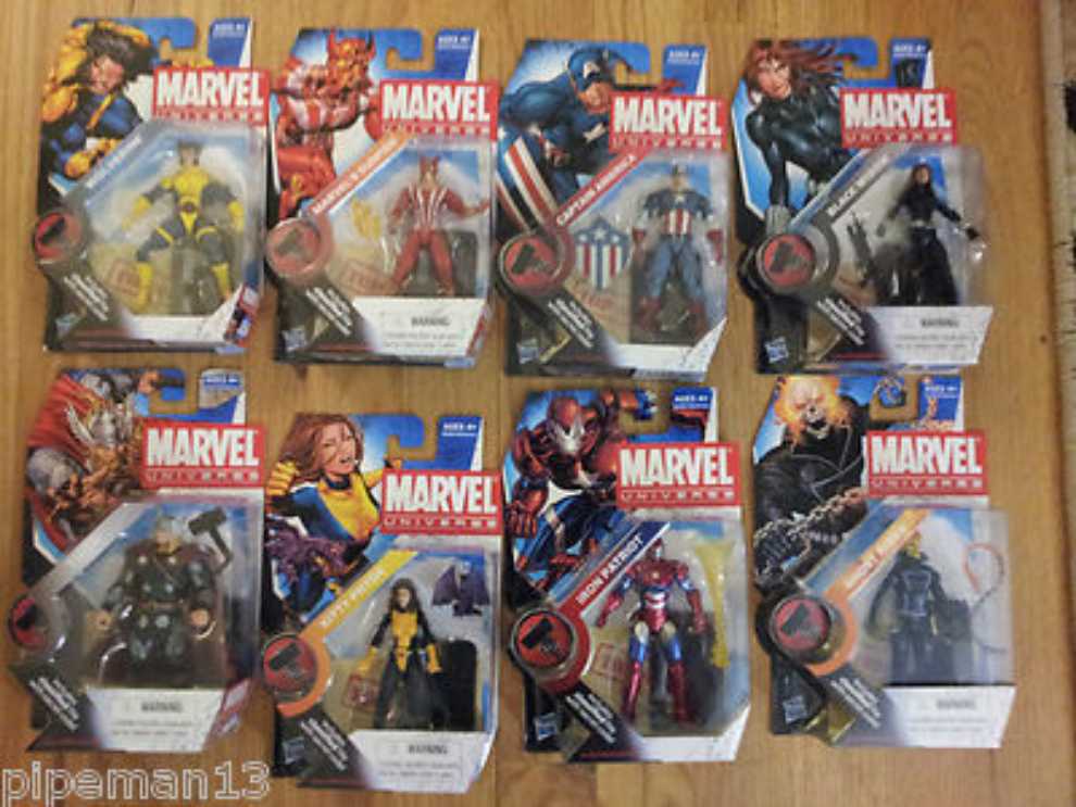 Marvel’s Sunfire - Hasbro (Marvel Universe) action figure collectible [Barcode 653569442660] - Main Image 4