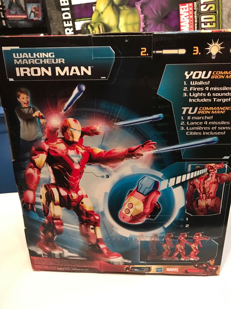 Iron Man 1 Walking Iron Man RC  action figure collectible [Barcode 653569465492] - Main Image 2