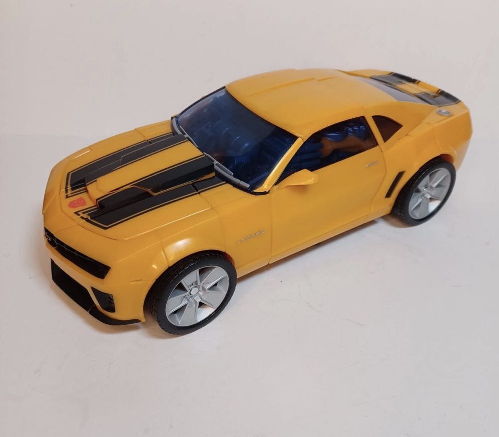 Transformers HFTD : Bumblebee - Hasbro (Hunt For The Decepticons) action figure collectible [Barcode 653569493228] - Main Image 4