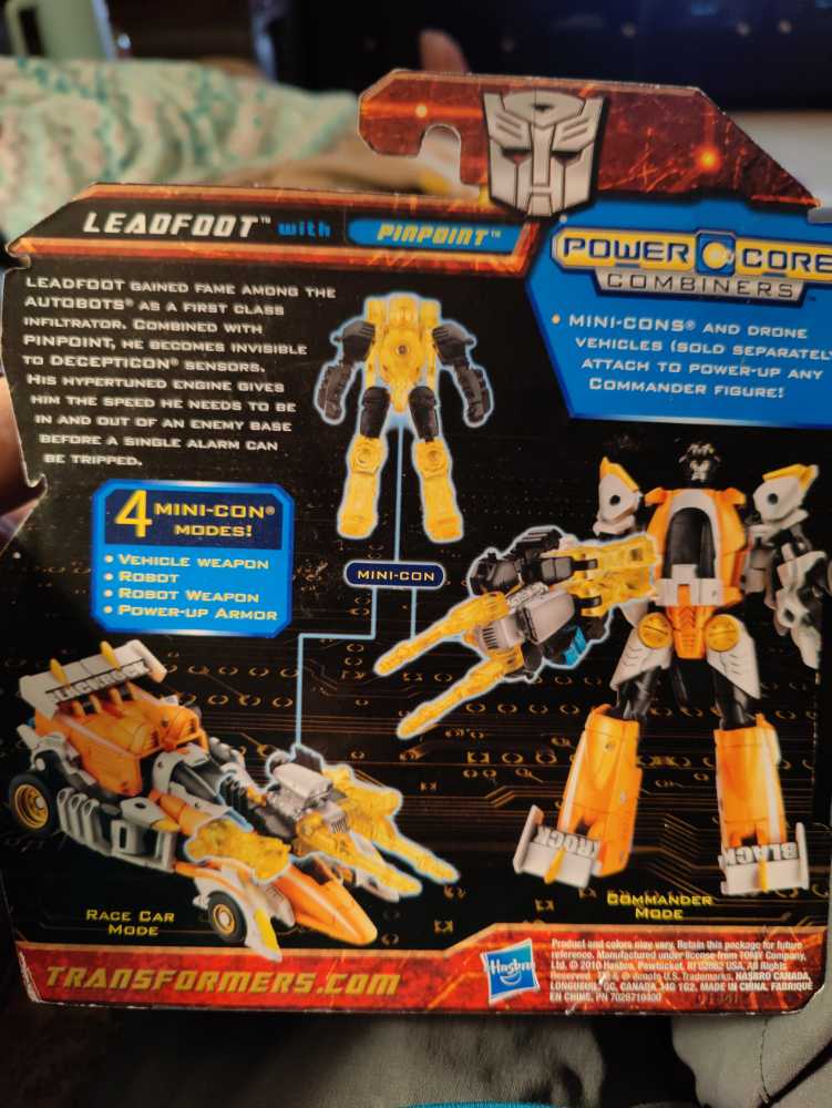 Transformers Power Core Combiners: Leadfoot With Pinpoint - Hasbro (Deluxe Class) action figure collectible [Barcode 653569503330] - Main Image 4