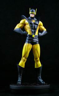 Yellow Jacket with Ant Man - Hasbro (Marvel Universe - Series 2 032) action figure collectible [Barcode 653569510635] - Main Image 2