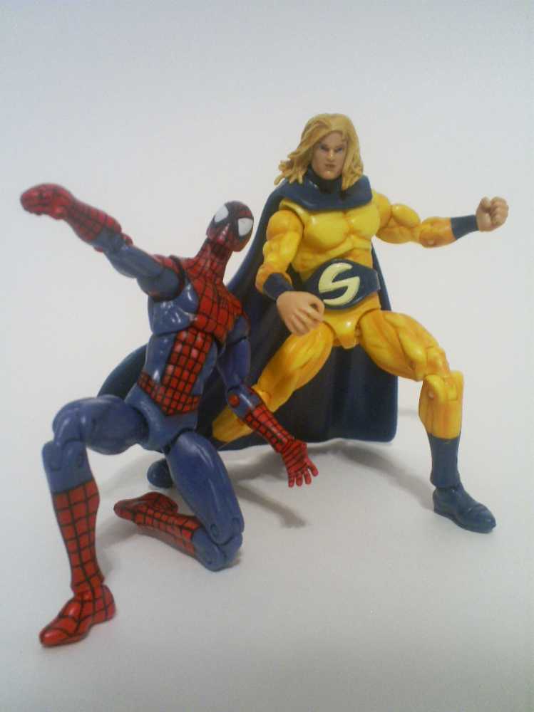 Marvel-Spider-Man & Sentry - Hasbro (Marvel-Marvel Universe 3.75”) action figure collectible [Barcode 653569529545] - Main Image 4