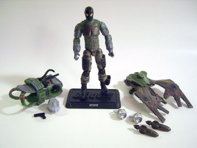 G.I. Joe Pursuit of Cobra: Skydive - Hasbro (G.I. Joe: The Pursuit of Cobra) action figure collectible [Barcode 653569561422] - Main Image 2