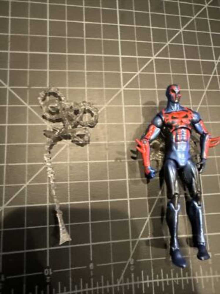 Spider-Man 2099 - Hasbro (Marvel Universe) action figure collectible [Barcode 653569564300] - Main Image 4