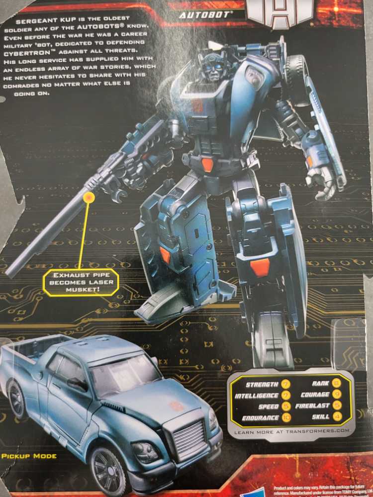 Sergeant Kup - Hasbro (Transformers Generations) action figure collectible [Barcode 653569565857] - Main Image 4