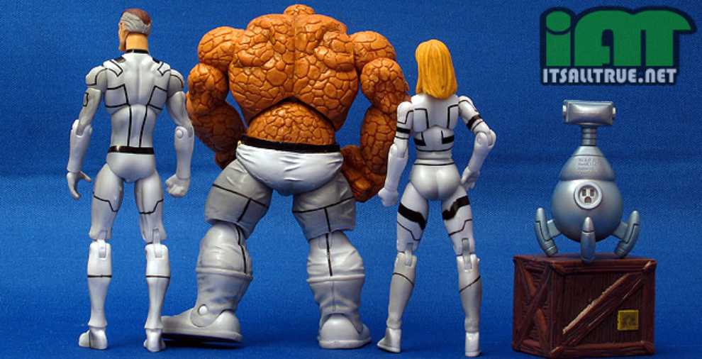 Marvel Universe FANTASTIC FOUR Set 4 Pack CLEAR INVISIBLE WOMAN Variant 3.75” - Hasbro (Marvel Universe Super Hero Team Pack) action figure collectible [Barcode 653569567097] - Main Image 4