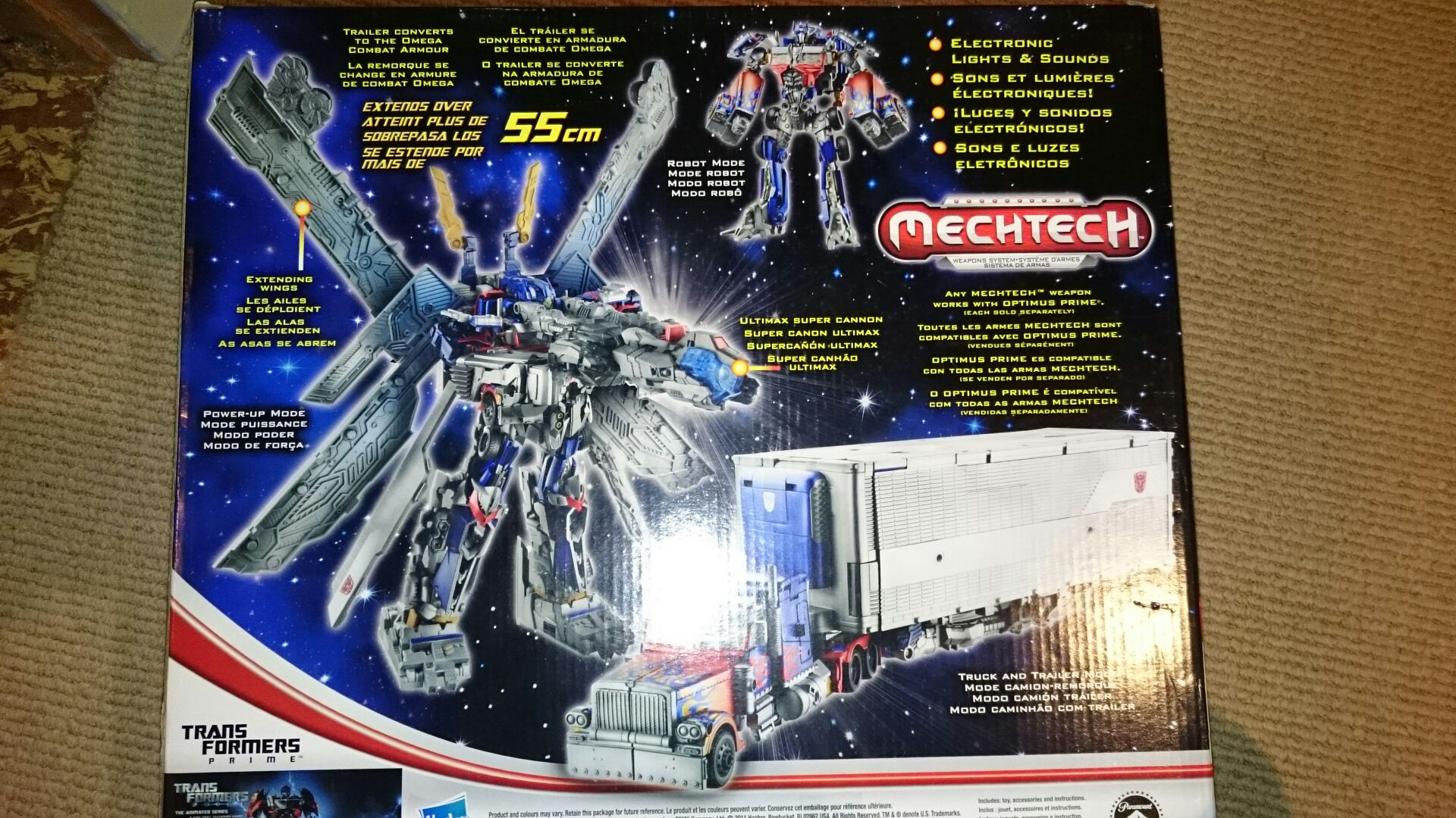 Transformers Dark Of The Moon: Optimus Prime - Hasbro (Transformers Dark Of The Moon) action figure collectible [Barcode 653569601777] - Main Image 2