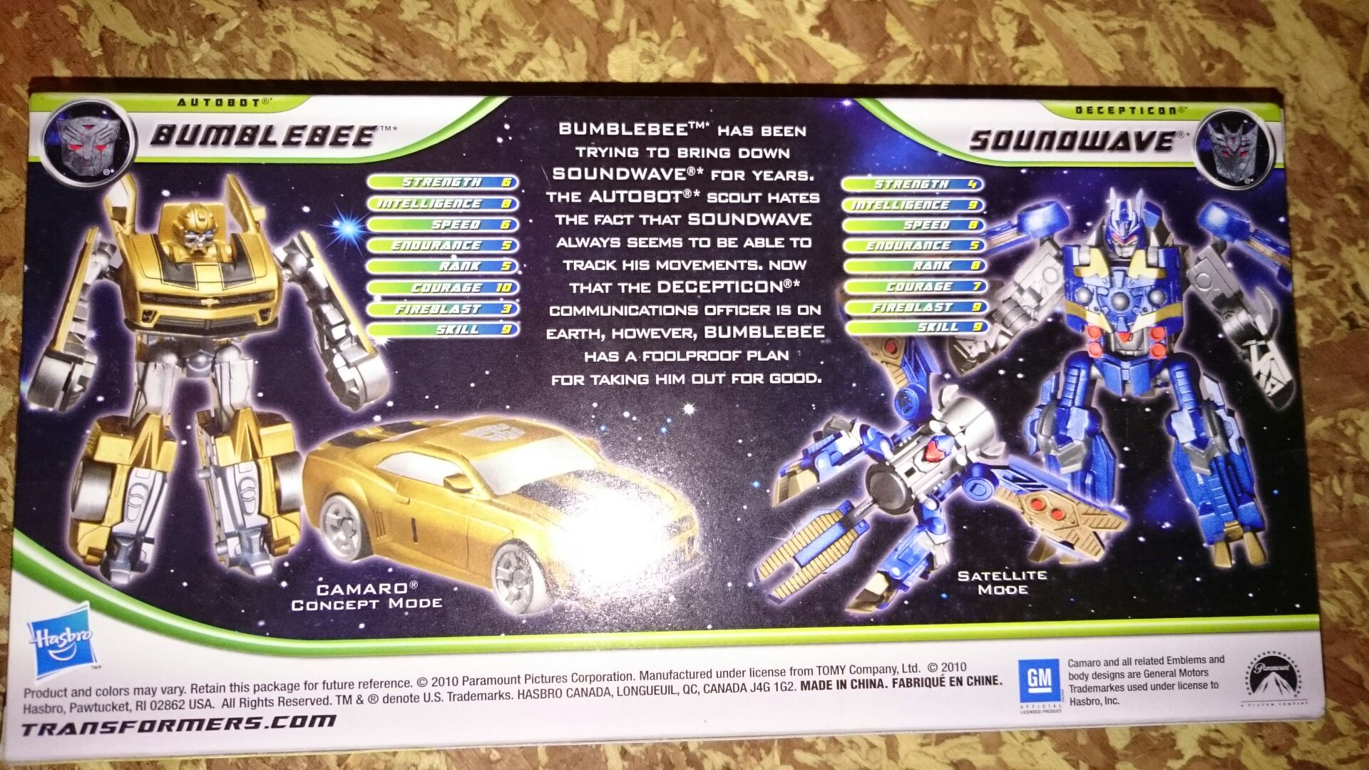 Bumblebee and Soundwave Walmart exclusive DOTM - Hasbro (Transformers DOTM) action figure collectible [Barcode 653569611448] - Main Image 2