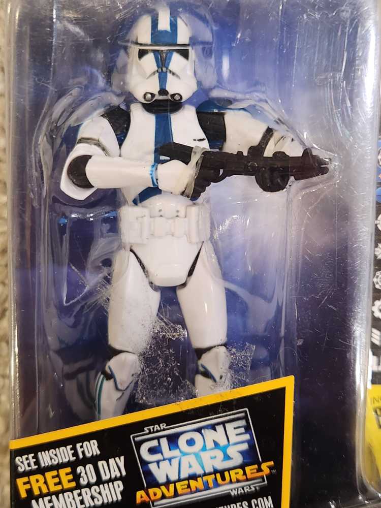 501st Legion Trooper - Hasbro (Star Wars: Saga Legends (2010)) action figure collectible [Barcode 653569620785] - Main Image 3