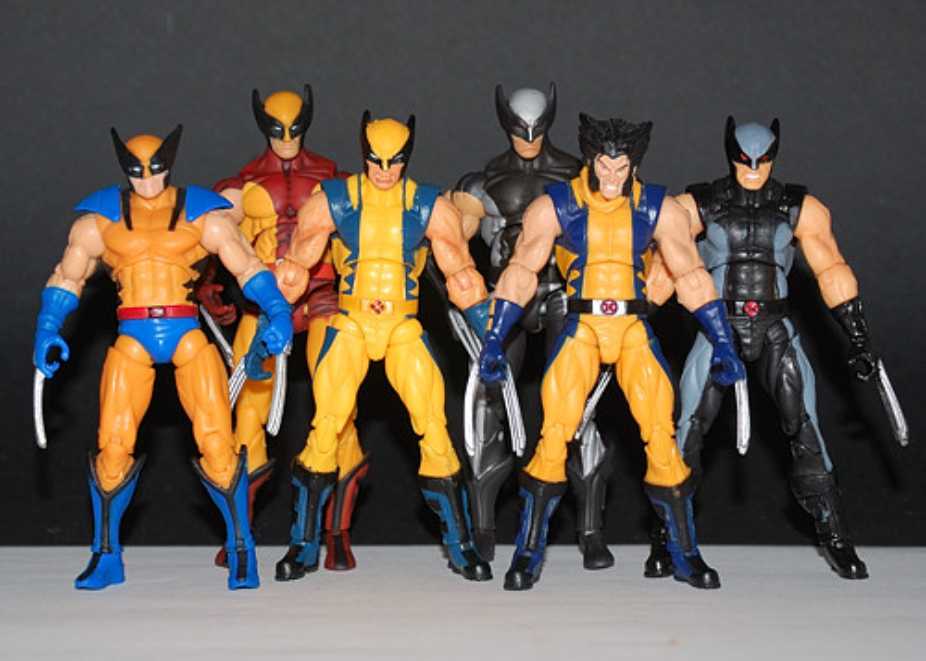 Wolverine (Astonishing) - Hasbro (Marvel Universe) action figure collectible [Barcode 653569638209] - Main Image 3