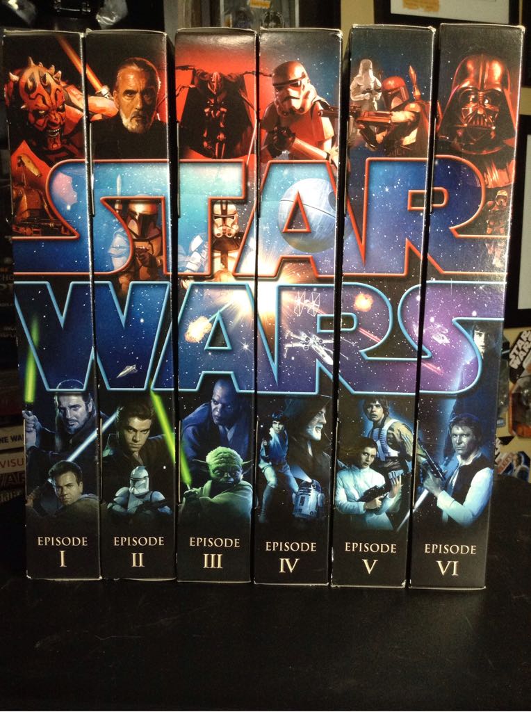 Commemorative Set - Episode III - Revenge Of The Sith - Hasbro (Star Wars - Legacy Collection) action figure collectible [Barcode 653569640677] - Main Image 2