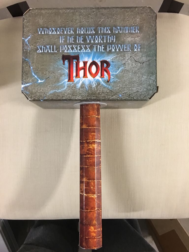 Thor SDCC - Hasbro (Marvel Legends) (Marvel Legends) action figure collectible [Barcode 653569653325] - Main Image 2