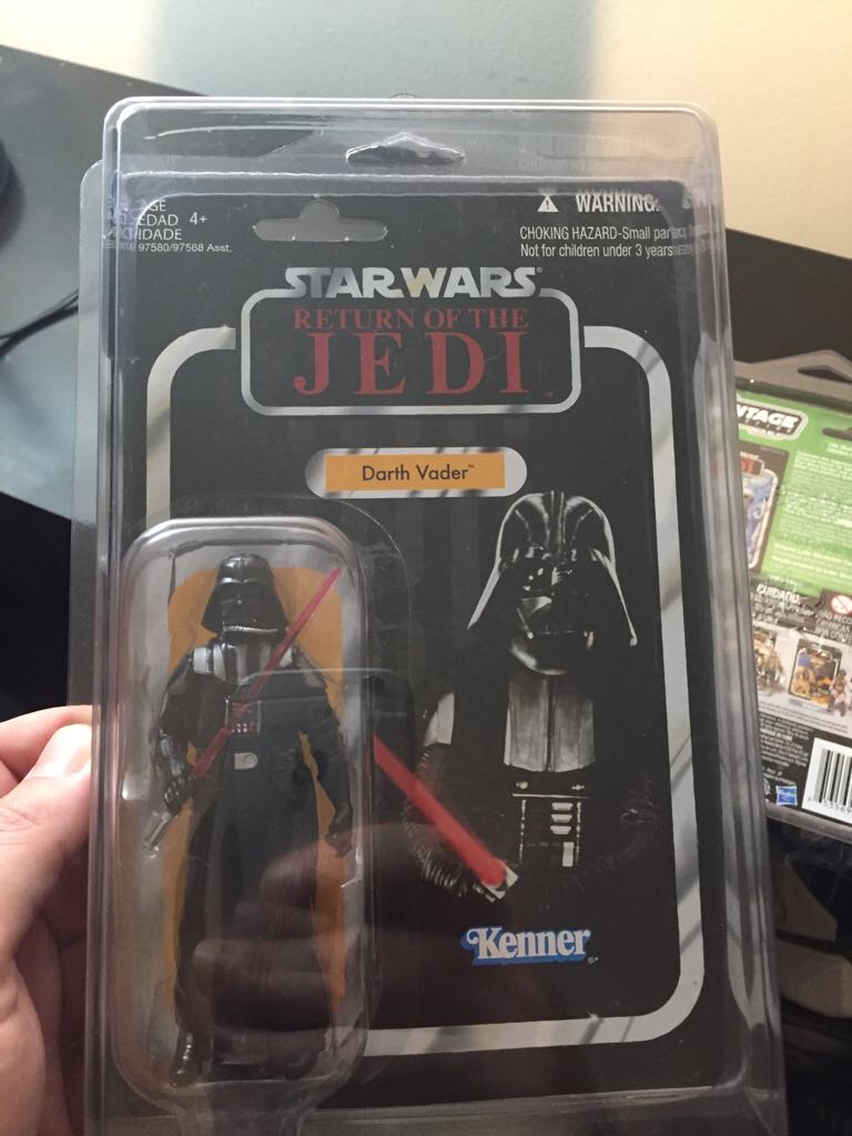 Vintage Collection Vader ROTJ - Kenner action figure collectible [Barcode 653569660002] - Main Image 1