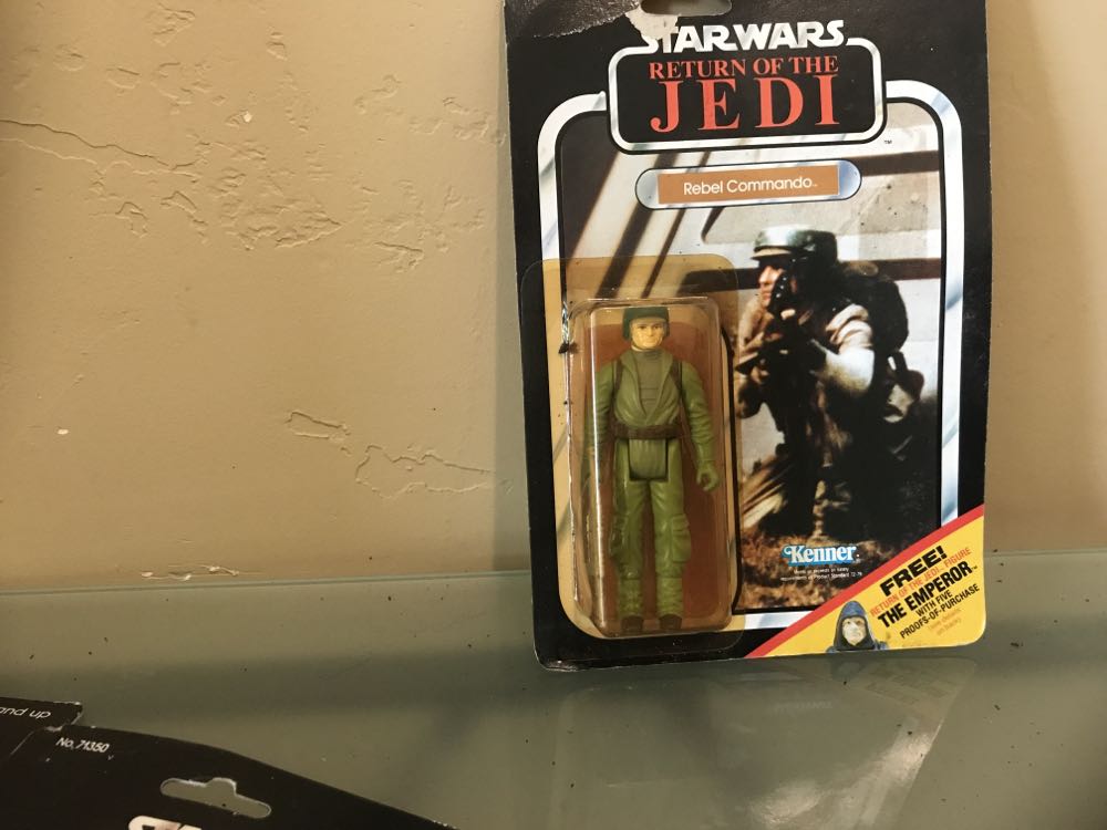 Rebel Commando (Black)  (Revenge Of The Jedi) action figure collectible [Barcode 653569660071] - Main Image 3