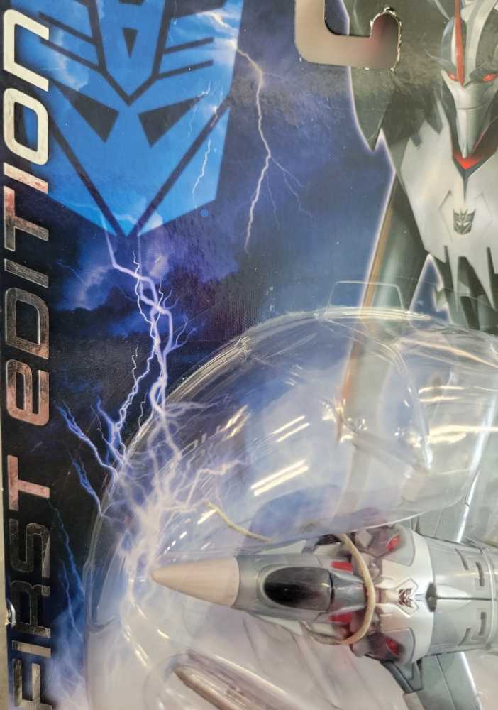 Starscream - Hasbro (Transformers: Prime) action figure collectible [Barcode 653569663584] - Main Image 3