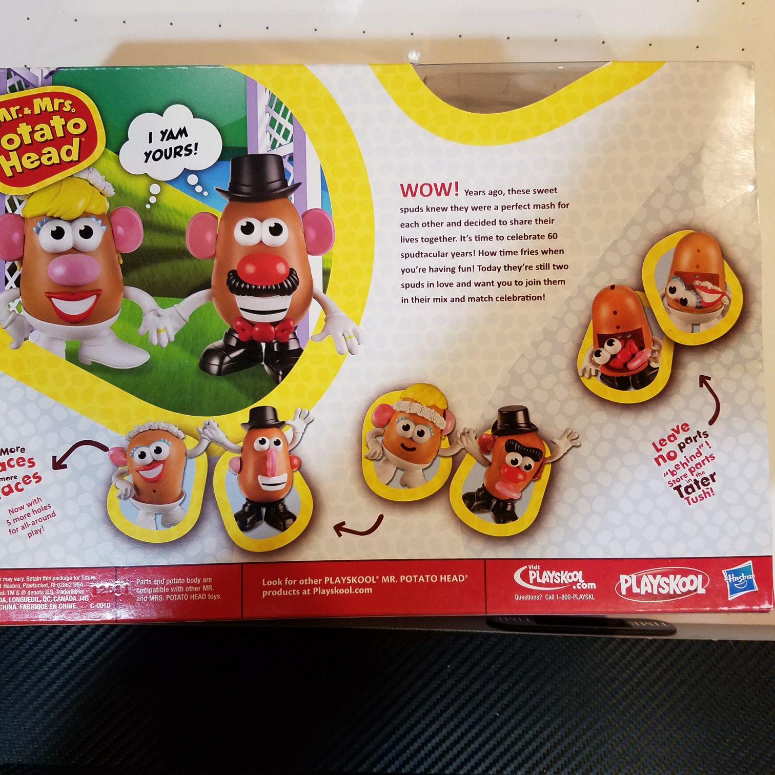 Potato Heads: MASHLY in LOVE - Playskool/Hasbro (Mr. & Mrs. Potato Head) action figure collectible [Barcode 653569682370] - Main Image 2