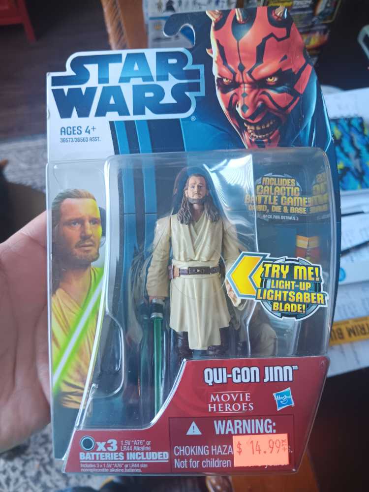 Qui Gon Jinn (Phantom Menace Carded) - Hasbro (Jedi) action figure collectible [Barcode 653569687603] - Main Image 3