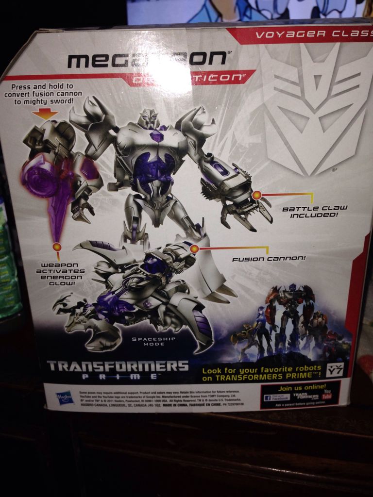 Megatron - Hasbro (Transformers: Prime) action figure collectible [Barcode 653569706601] - Main Image 2
