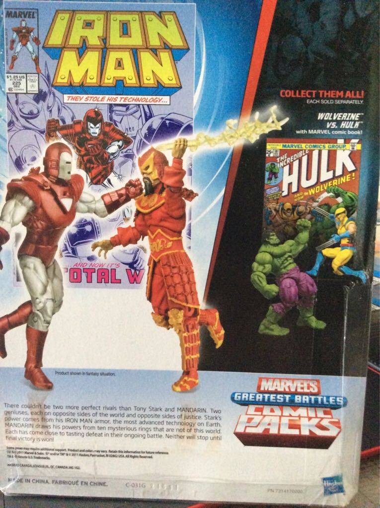 Silver Centurion vs Mandarin - Hasbro (Marvel Universe Comic Packs) action figure collectible [Barcode 653569709008] - Main Image 2