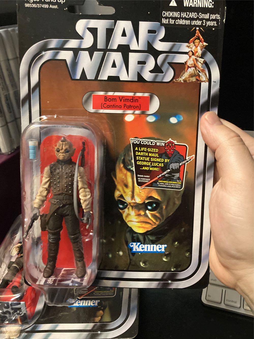 Bom Vimdin - Hasbro (Star Wars (2010-) The Vintage Collect 3.75IN) action figure collectible [Barcode 653569732167] - Main Image 3