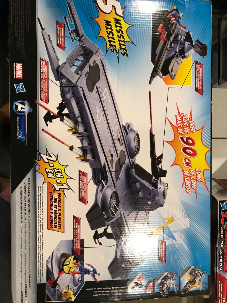 Avengers Movie 3.75 - S.H.I.E.L.D. Helicarrier Playset  action figure collectible [Barcode 653569754558] - Main Image 2