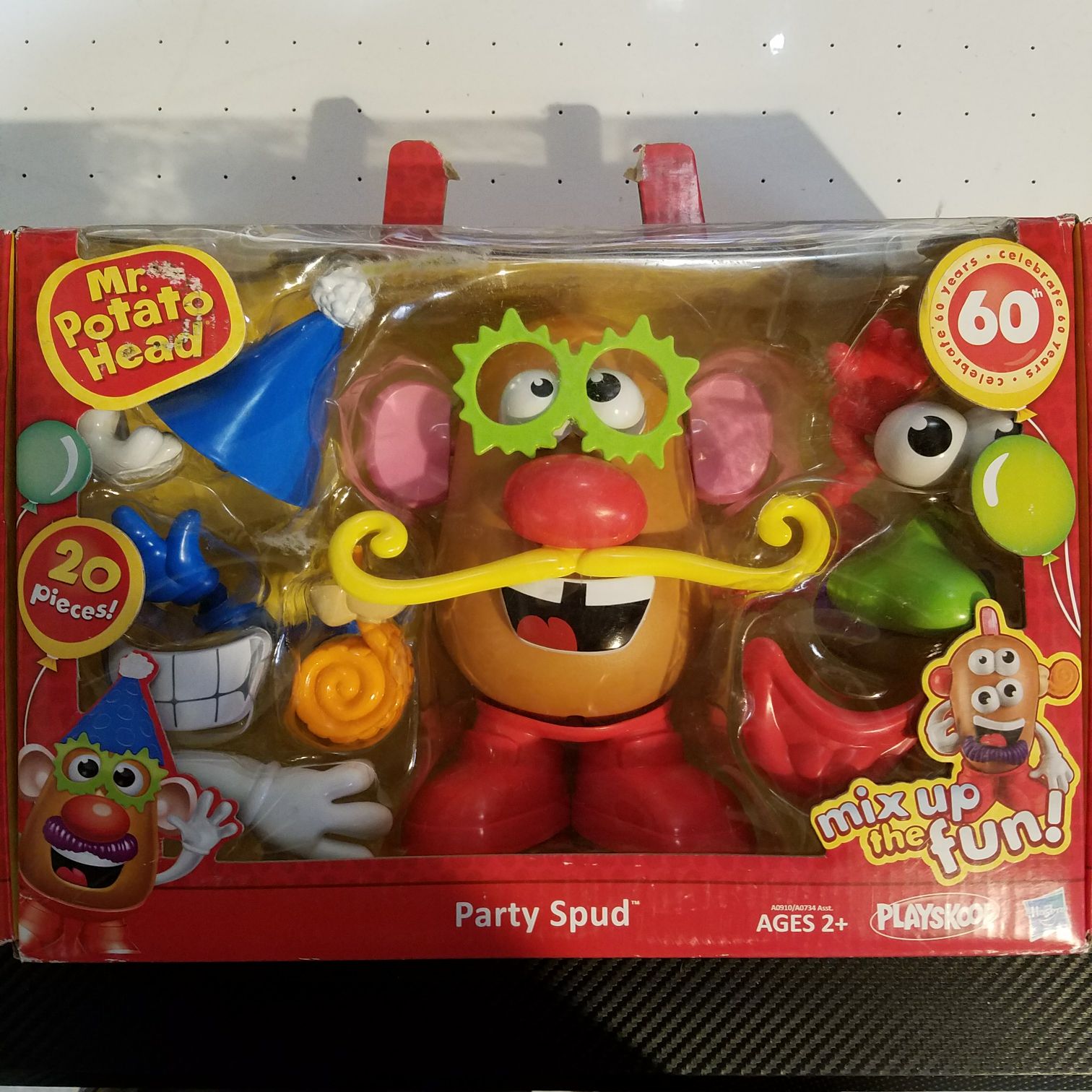 Mr Potato 60th Celebration - Playschool / Hasbro action figure collectible [Barcode 653569765998] - Main Image 1
