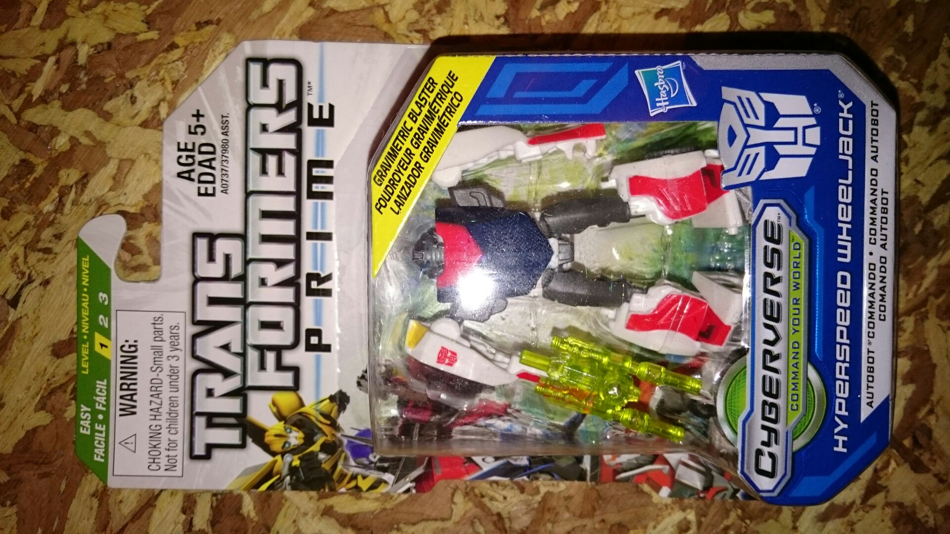 Hyperspeed Wheeljack legends class  (Transformers Prime) action figure collectible [Barcode 653569776390] - Main Image 1