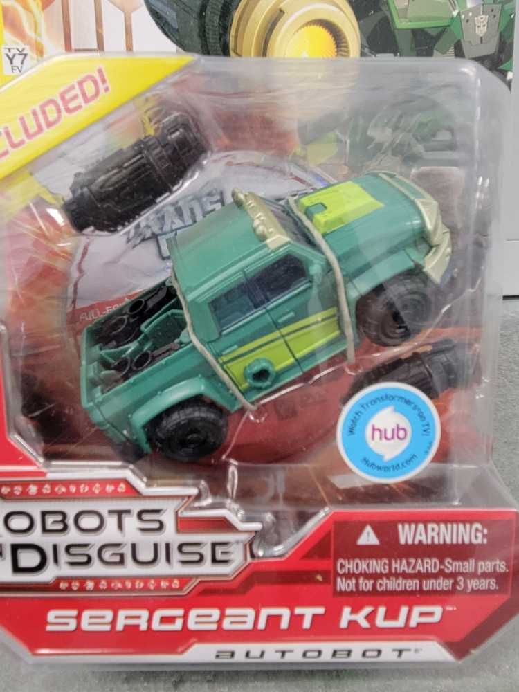 Transformers Prime: Kup, Sergeant - Hasbro (Prime) action figure collectible [Barcode 653569785583] - Main Image 2