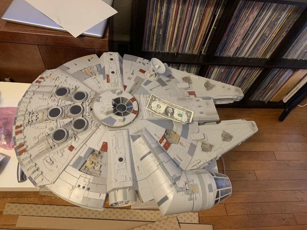 Star Wars Legacy Millennium Falcon 2008 1:12 Scale - Hasbro (Science Fiction/Fantasy) action figure collectible [Barcode 653569787549] - Main Image 2