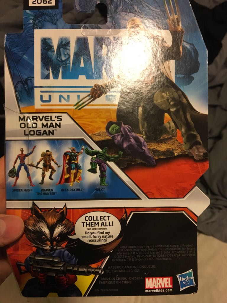 Old Man Logan - Disney/Hasbro (Marvel Universe NYCC 2012) action figure collectible [Barcode 653569808459] - Main Image 2