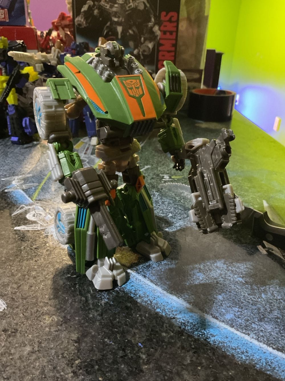 Transformers War/Fall Of Cybertron Roadbuster - Hasbro (Transformers Generations FOC) action figure collectible [Barcode 653569814061] - Main Image 4