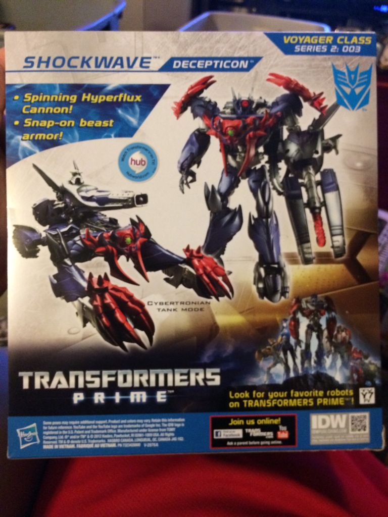 Beast Hunters Shockwave - Hasbro (Voyager Class) action figure collectible [Barcode 653569815259] - Main Image 2