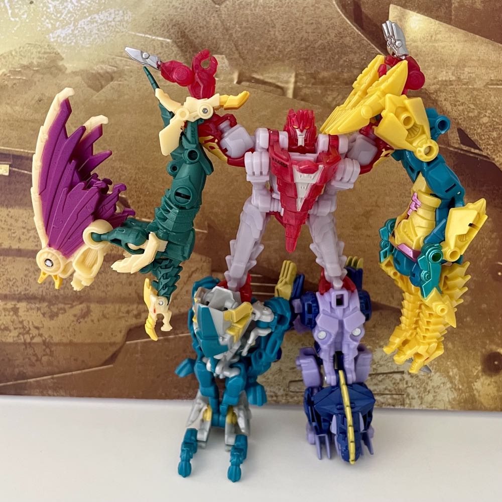 Predacon Rippersnapper - Hasbro (Transformers: Prime) action figure collectible [Barcode 653569838814] - Main Image 3