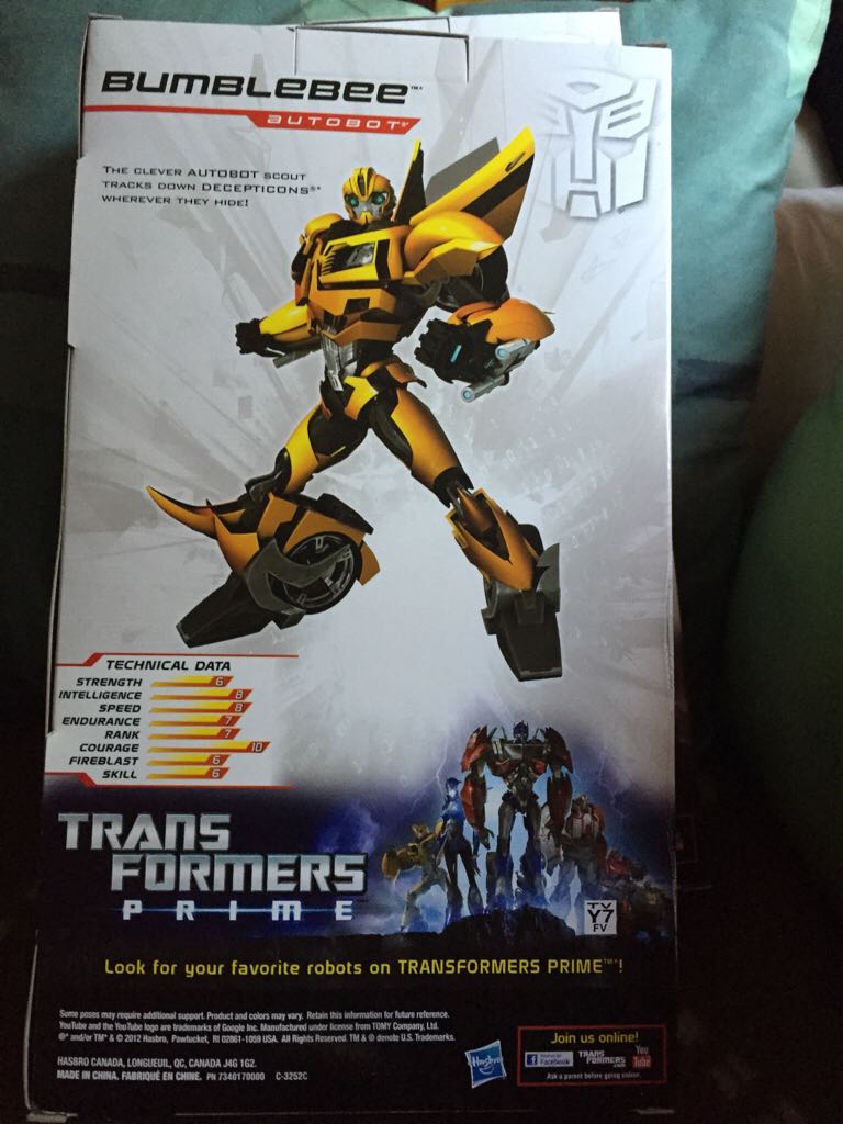 Bumblebee  (Transformers Prime) action figure collectible [Barcode 653569869719] - Main Image 2