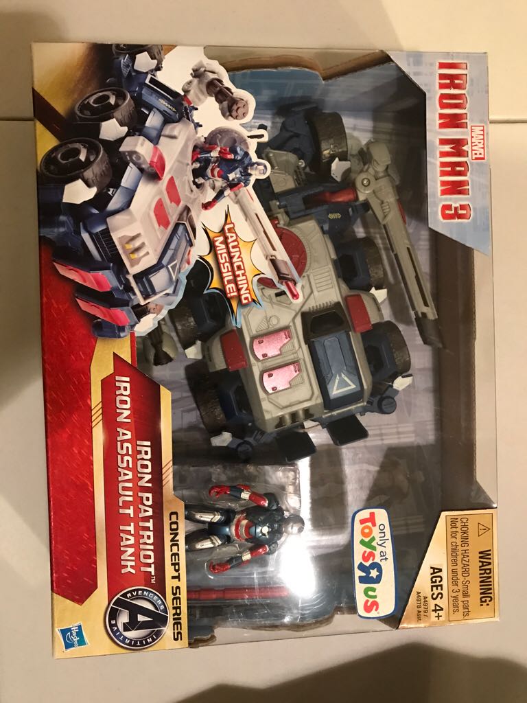 Iron Man 3 Iron Patriot Comcept Series Tank - Toys R Us Exclusive  action figure collectible [Barcode 653569869894] - Main Image 1
