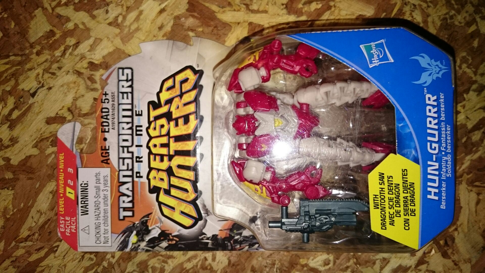 Hun-gurrr legends class  (Transformers Prime Beast Hunters) action figure collectible [Barcode 653569872832] - Main Image 1
