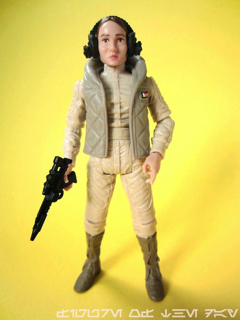 Toryn Farr - Hasbro (The Black Series 3.75” (2013 - 2014)) action figure collectible [Barcode 653569896975] - Main Image 2