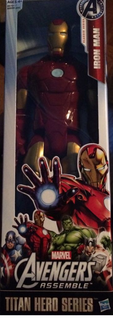 Iron Man  - Hasbro (Marvel Titan Hero Series) action figure collectible [Barcode 653569914402] - Main Image 1