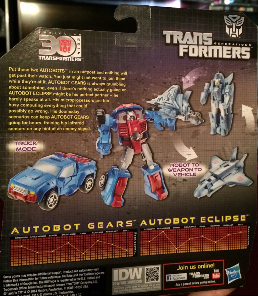 Transformers Generations: Gears & Eclipse - Hasbro (Transformers Generations: Thrilling 30) action figure collectible [Barcode 653569937128] - Main Image 2