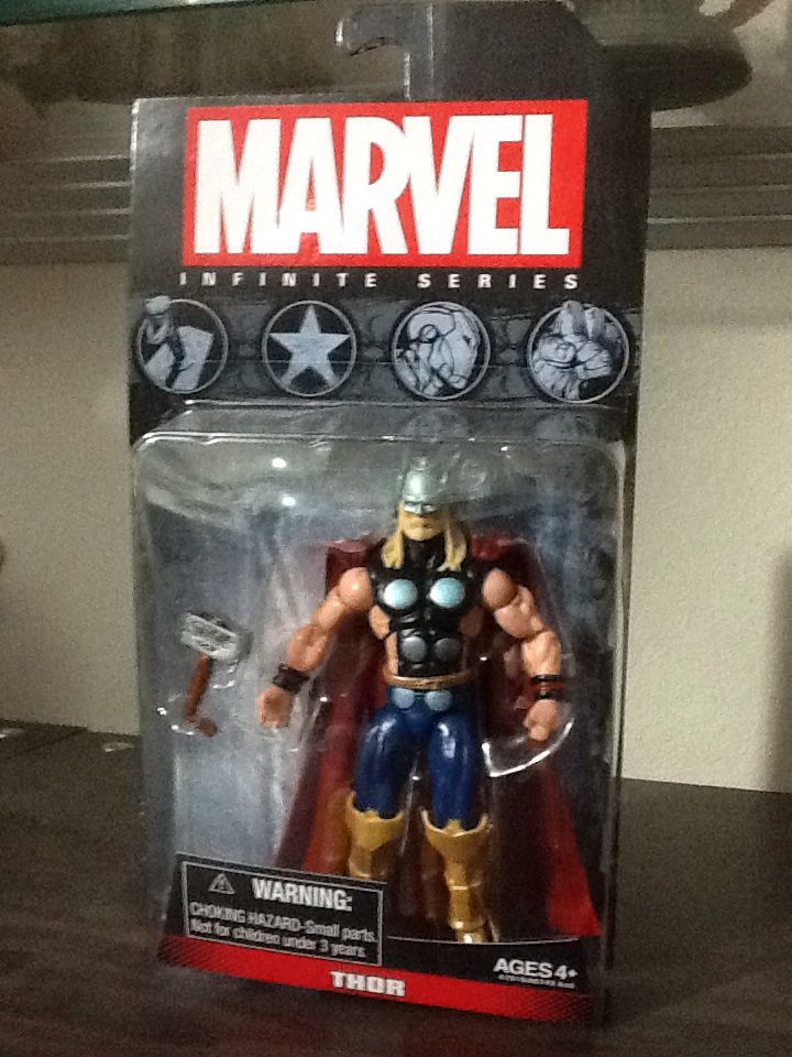 Thor - Hasbro (Marvel Infinite Series) action figure collectible [Barcode 653569953135] - Main Image 2