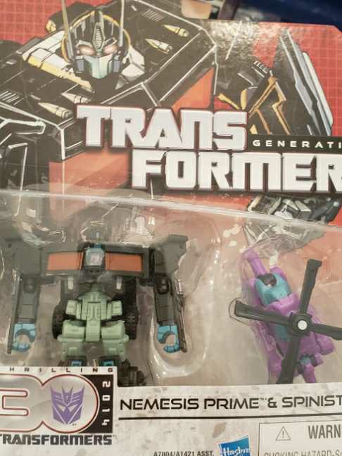 Nemesis Prime & Spinister - Hasbro (Transformers: Thrilling 30) action figure collectible [Barcode 653569971207] - Main Image 2