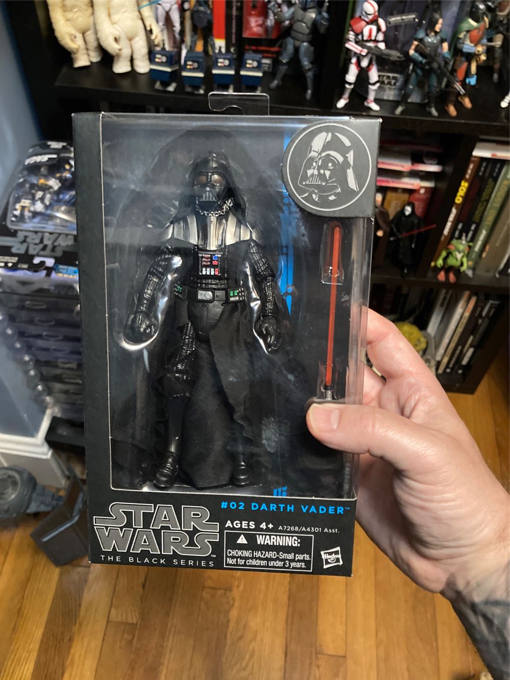 Darth Vader - Hasbro (Star Wars: Black Series) action figure collectible [Barcode 653569979746] - Main Image 3