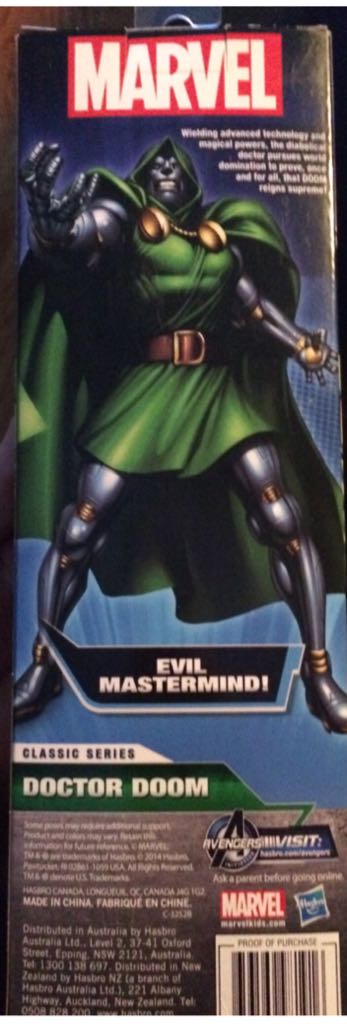 Doctor Doom - Hasbro (Marvel Titan Hero Series) action figure collectible [Barcode 653569981916] - Main Image 2