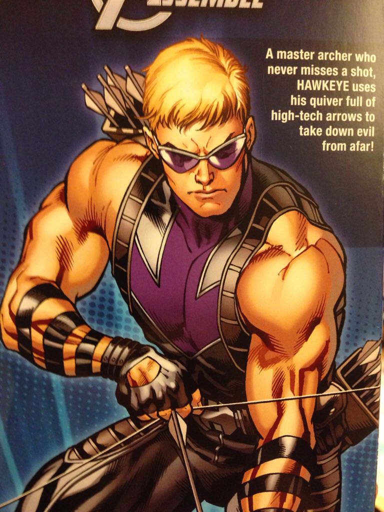 Hawkeye  - Hasbro action figure collectible [Barcode 653569981930] - Main Image 2