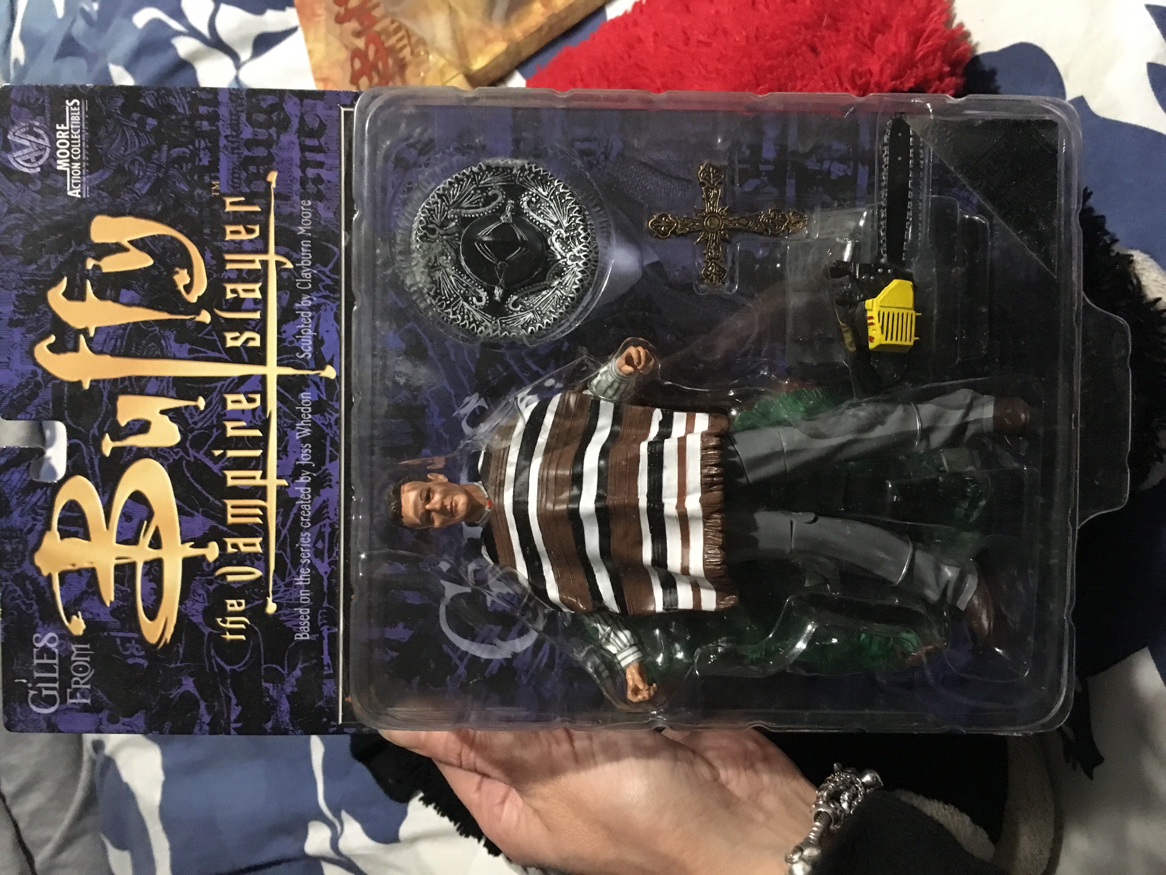 Btvs Giles Fiesta - Moore Action Collectibles (Buffy) (Buffy The Vampire Slayer) action figure collectible [Barcode 661470000299] - Main Image 3