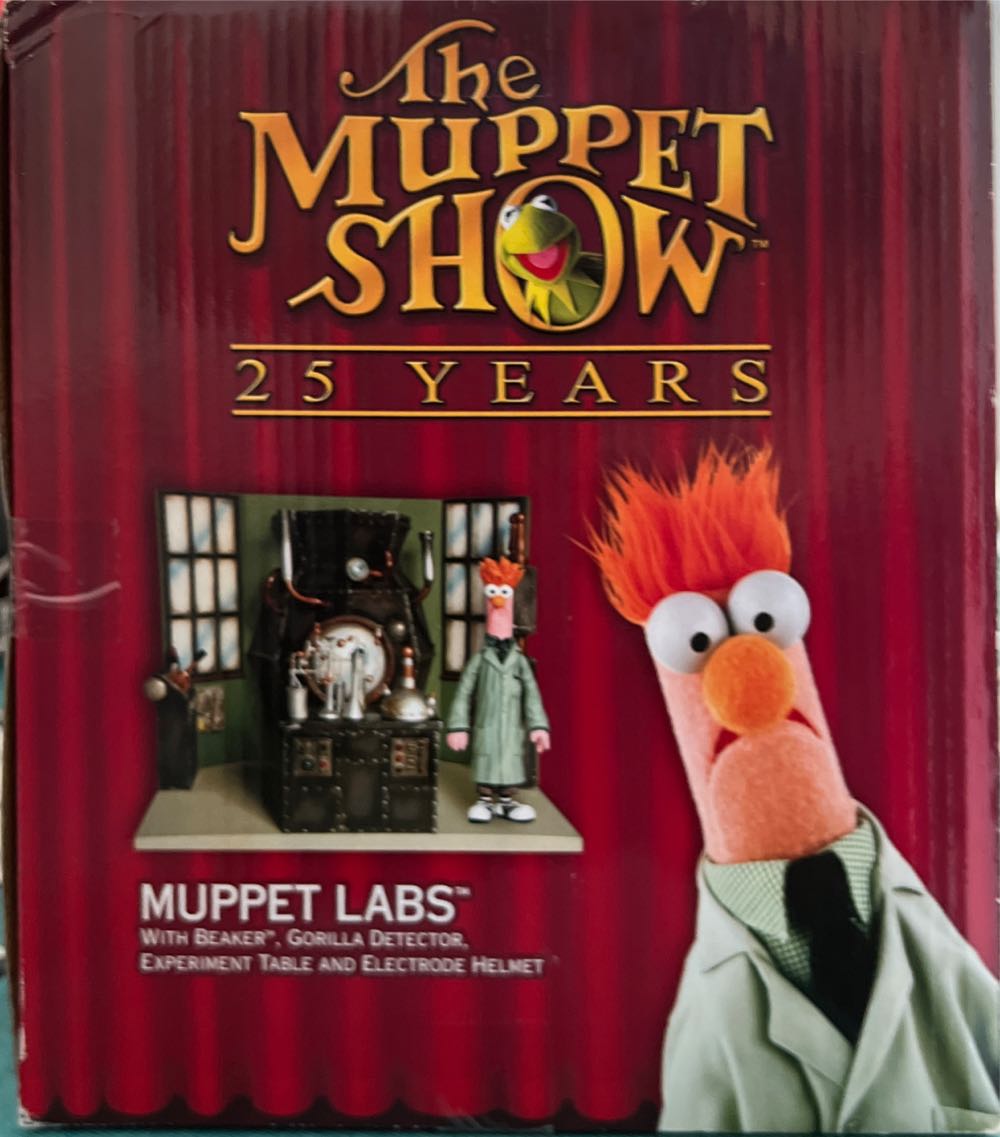 Muppet Labs with Beaker - Palisades (The Muppets) action figure collectible [Barcode 666620140016] - Main Image 4